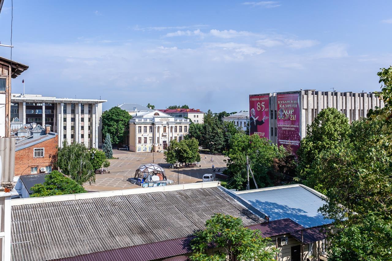 Фото №12: 2-комнатная квартира 59 м² - Краснодар, Центральный внутригородской округ, Западный внутригородской округ, мкр. Центральный, ул. Советская, 40