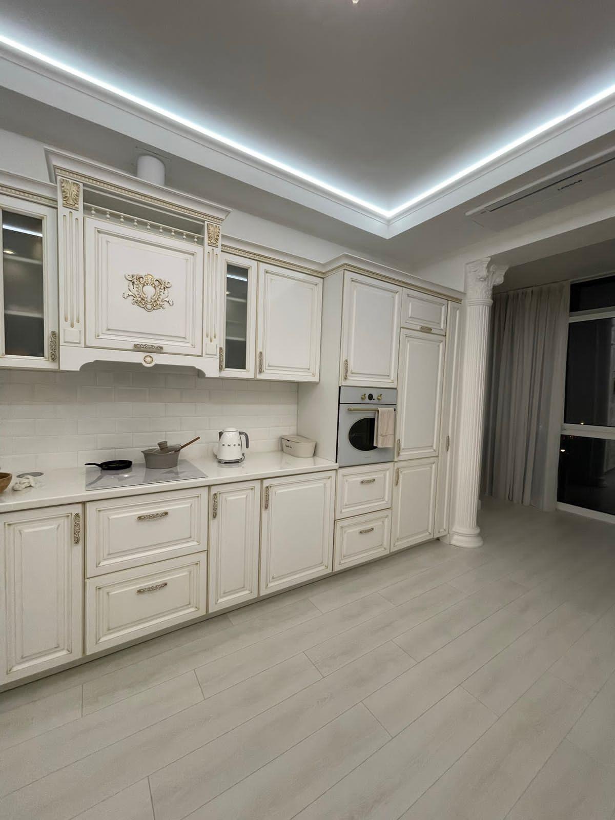 Фото №1: 3-комнатная квартира 150 м² - Краснодар, Центральный внутригородской округ, Завод Измерительных Приборов, мкр. жилой комплекс Ривьера, ул. Московская, 57/1