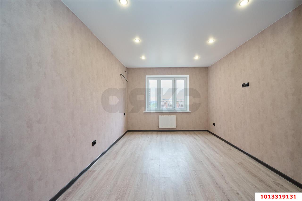 Фото №2: 1-комнатная квартира 38 м² - Краснодар, Губернский, ул. им. Героя Яцкова И.В., 19