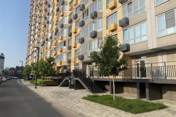 Фото №1: Торговое помещение 21 м² - Краснодар, мкр. жилой комплекс Сказка Град, ул. имени В.Н. Мачуги, 166Ак1