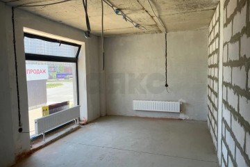 Фото №3: Торговое помещение 240 м² - Краснодар, мкр. жилой комплекс Лиговский, ул. Героя Хабибуллина, 4
