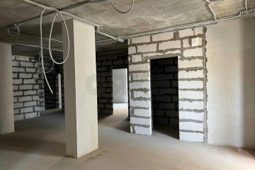 Фото №5: Торговое помещение 240 м² - Краснодар, мкр. жилой комплекс Лиговский, ул. Героя Хабибуллина, 4