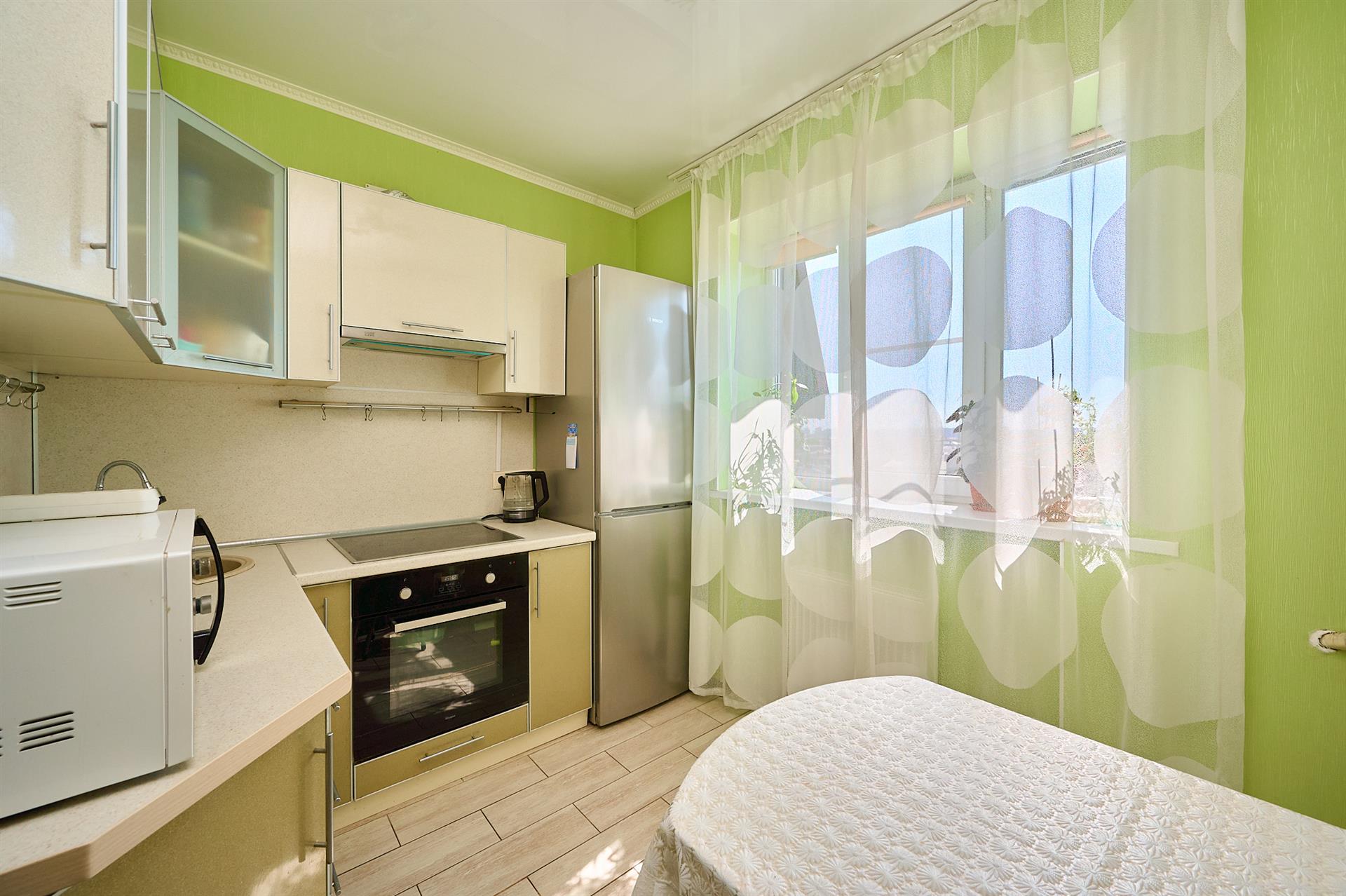 Фото №3: 2-комнатная квартира 46 м² - Краснодар, Прикубанский внутригородской округ, Завод Радиоизмерительных Приборов, мкр. Музыкальный, ул. имени Сергея Есенина, 108/2