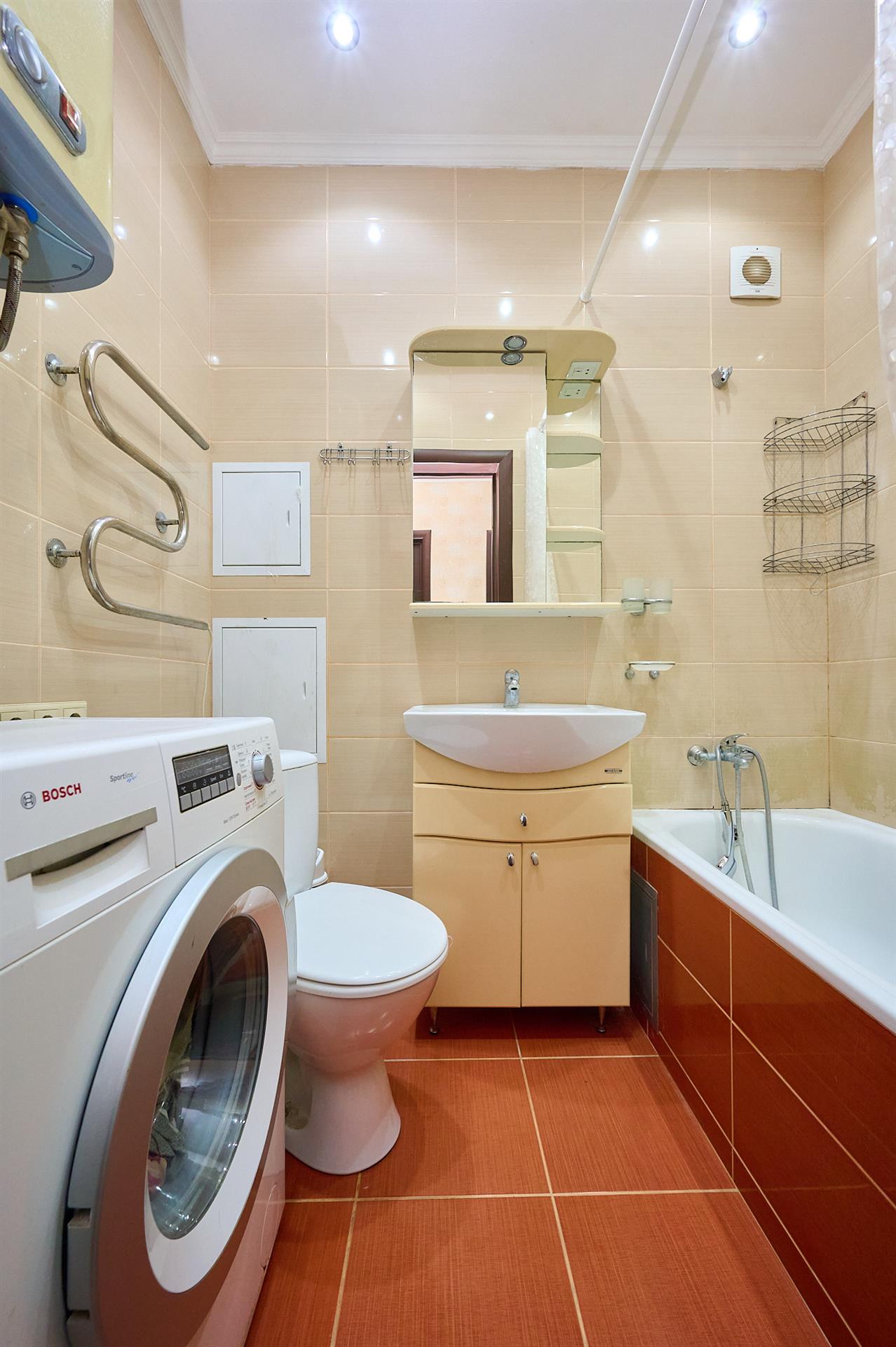 Фото №11: 2-комнатная квартира 46 м² - Краснодар, Прикубанский внутригородской округ, Завод Радиоизмерительных Приборов, мкр. Музыкальный, ул. имени Сергея Есенина, 108/2