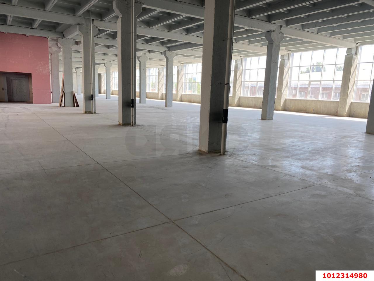 Фото №9: Офисное помещение 9000 м² - Краснодар, Центральный, ул. Красная, 176/1