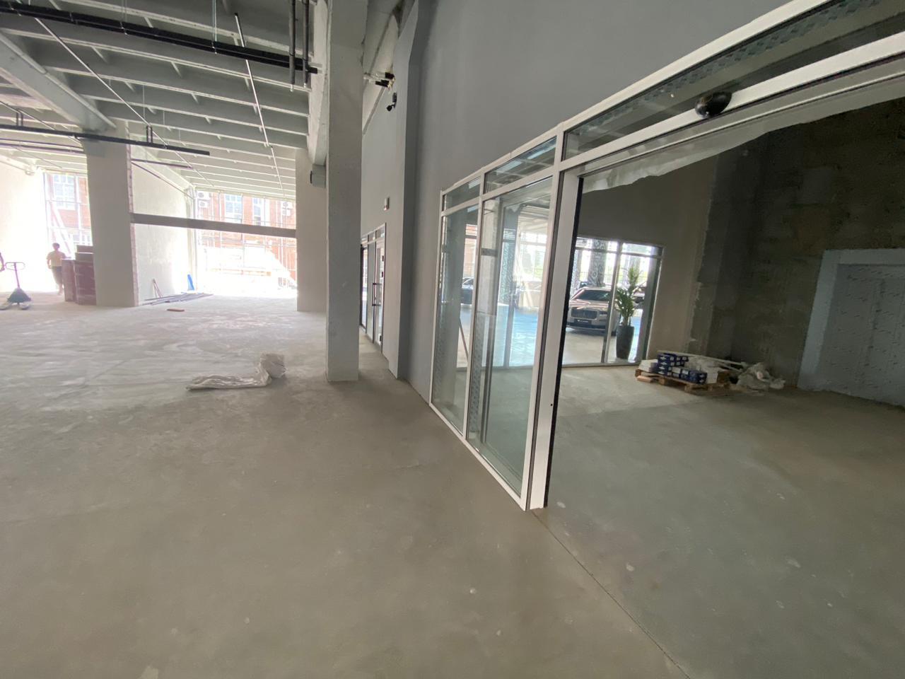 Фото №5: Коммерция 9000 м² - Краснодар, Центральный внутригородской округ, мкр. Центральный, ул. Красная, 176/1