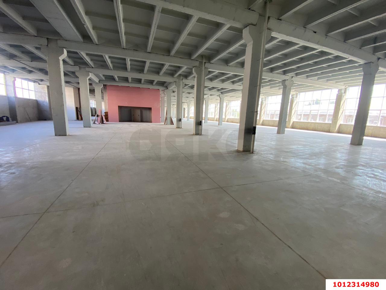 Фото №8: Офисное помещение 9000 м² - Краснодар, Центральный, ул. Красная, 176/1