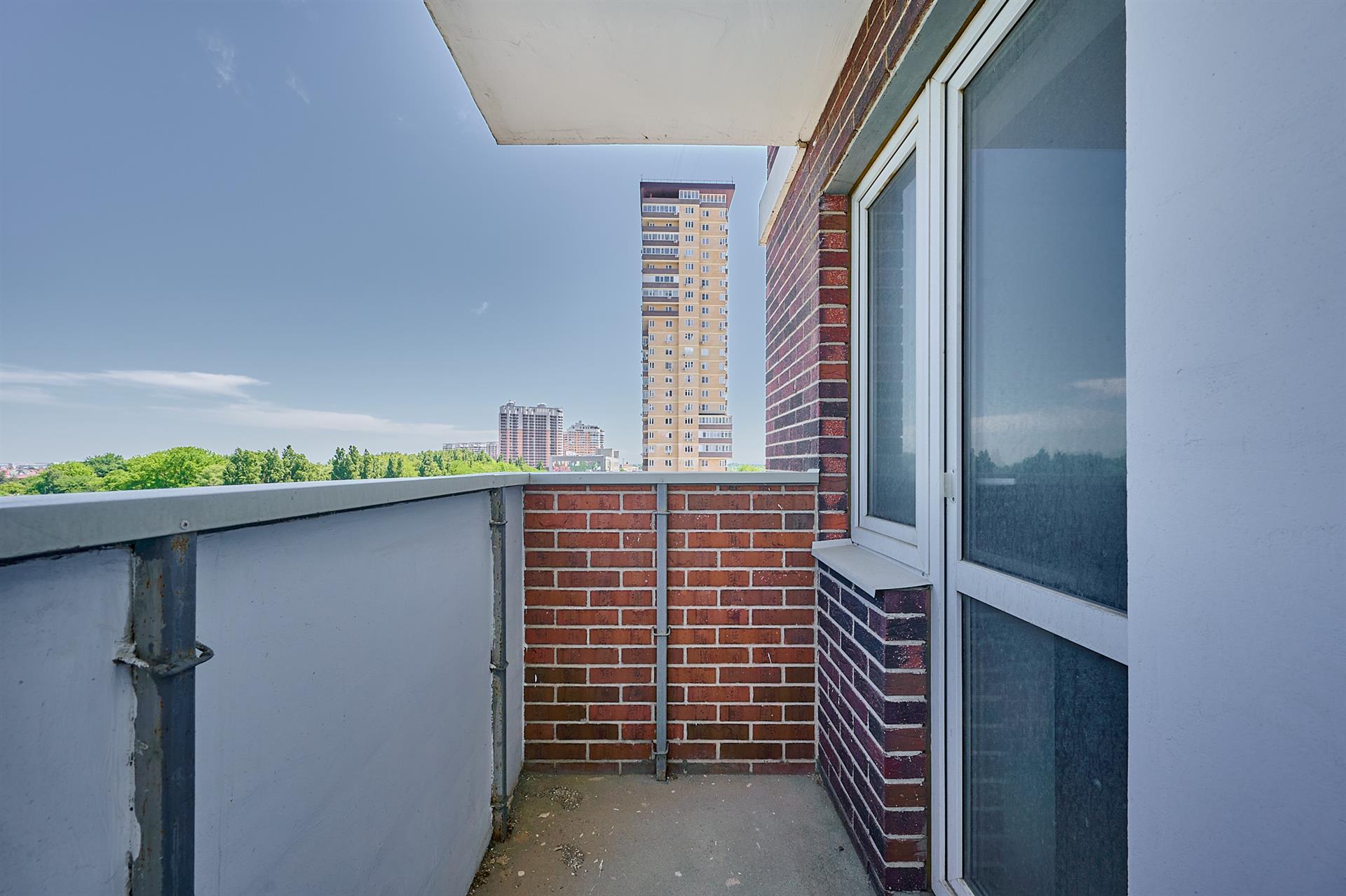 Фото №6: 2-комнатная квартира 68 м² - Краснодар, Карасунский внутригородской округ, ж/м Пашковский, ул. Бородинская, 152/А