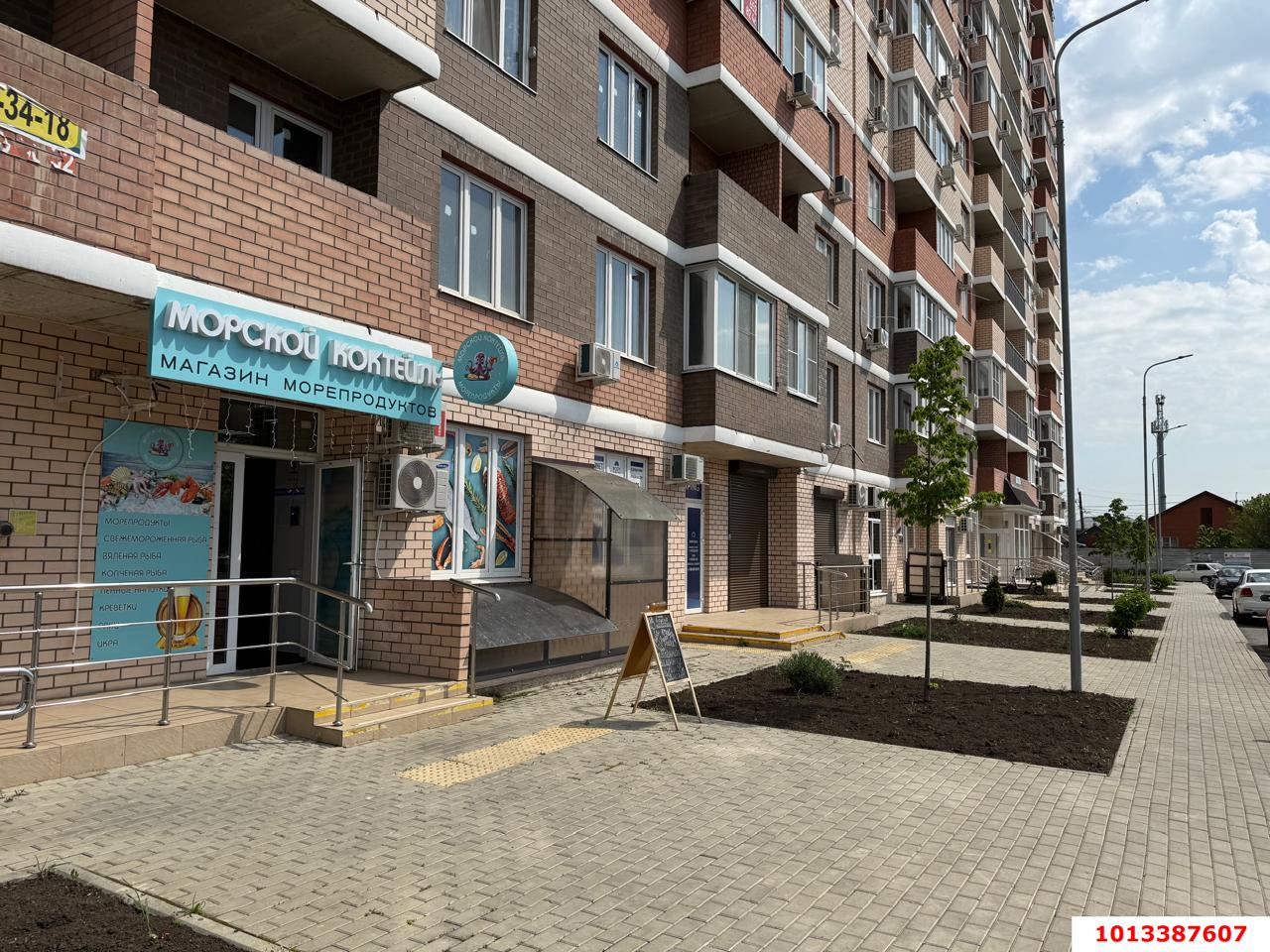 Фото №3: Торговое помещение 62 м² - Краснодар, жилой комплекс Акварели-2, ул. Тепличная, 62/1к4