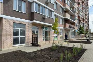 Фото №4: Торговое помещение 62 м² - Краснодар, мкр. жилой комплекс Акварели-2, ул. Тепличная, 62/1к4
