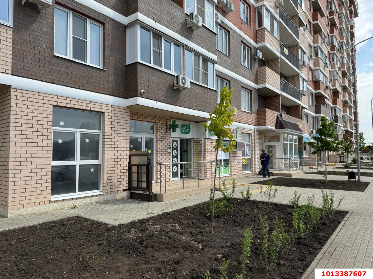 Фото №5: Торговое помещение 62 м² - Краснодар, жилой комплекс Акварели-2, ул. Тепличная, 62/1к4