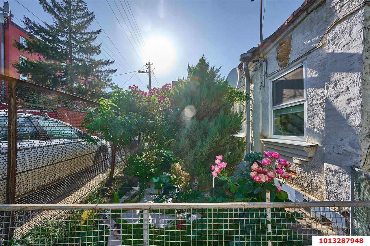 Фото №4: Земельный участок под ИЖС 4.36 сот. - Краснодар, Центральный, ул. Братьев Игнатовых, 201