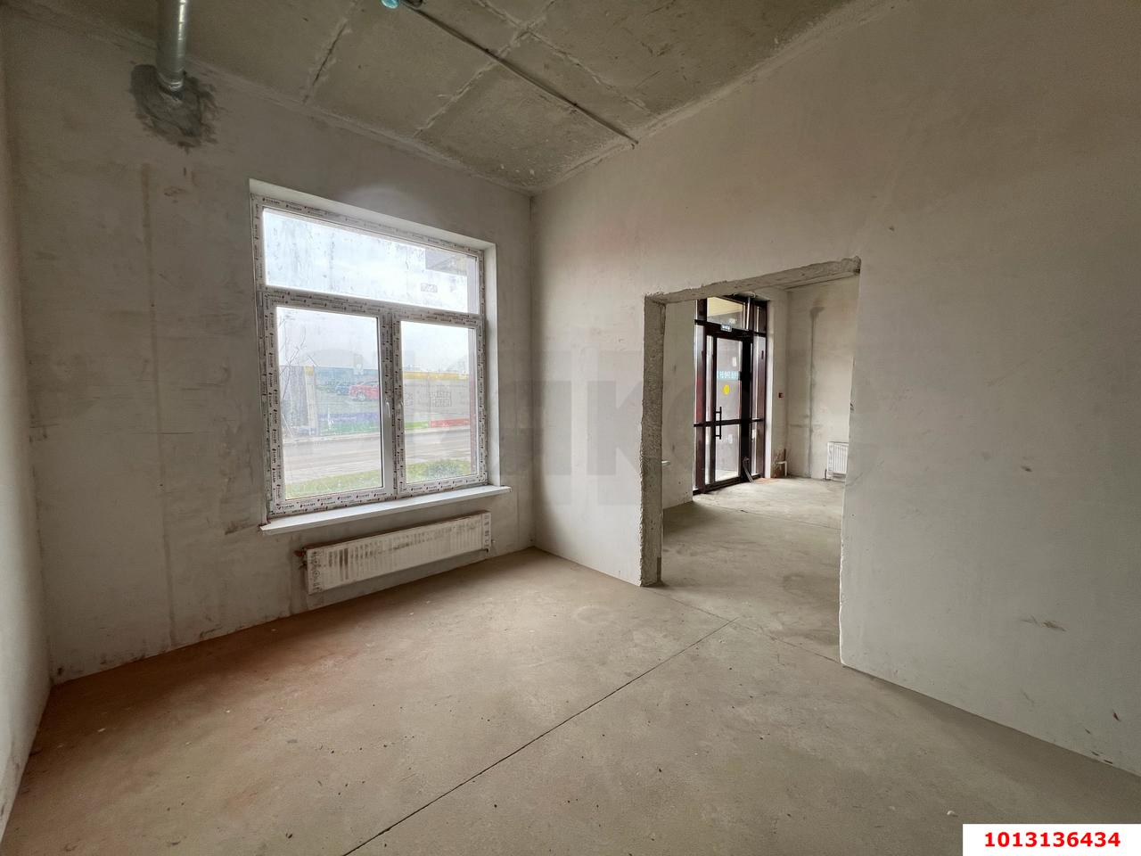 Фото №3: Торговое помещение 42 м² - Краснодар, жилой комплекс Ракурс, ул. имени Героя Ростовского, 8к7