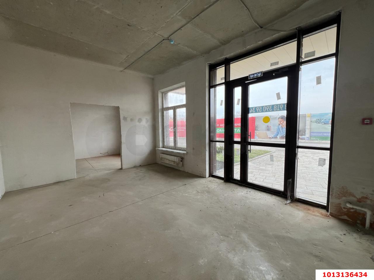 Фото №6: Торговое помещение 42 м² - Краснодар, жилой комплекс Ракурс, ул. имени Героя Ростовского, 8к7
