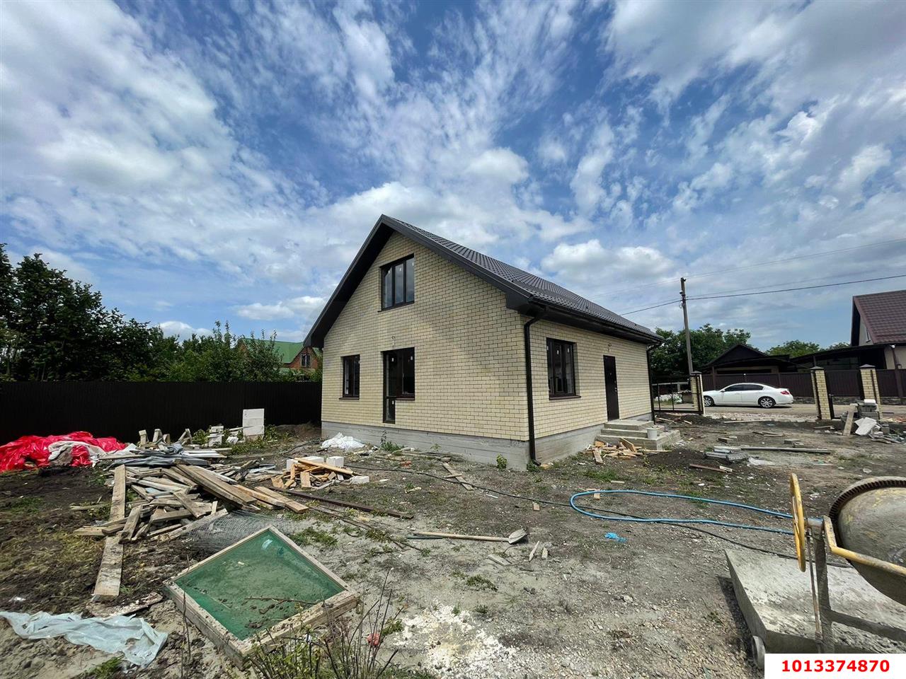 Фото №1: Дом 128 м² + 4.74 сот. - Октябрьский, Прикубанский внутригородской округ, ст Радужное, ул. Тыльная, 89