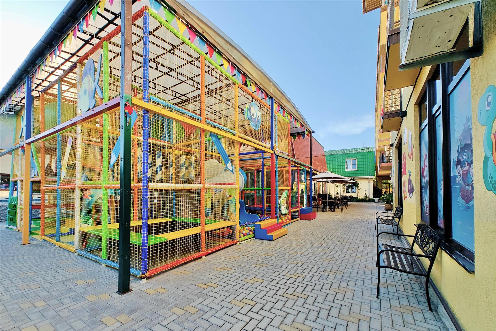 Фото №5: Коммерция 3000 м² - Анапа, ул. Морская, 20