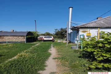 Фото №5: Коммерция 22 м² - Старонижестеблиевская, ул. Мира, 243