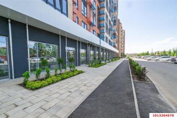 Фото №2: Торговое помещение 75 м² - Знаменский, мкр. Родные Просторы, ул. Природная, 10Бк1