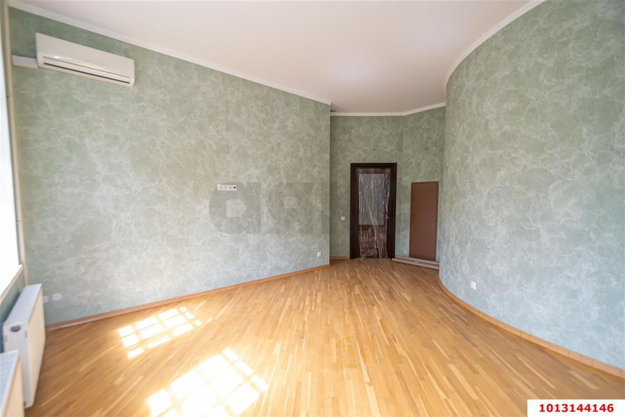 Фото №11: Дом 341 м² + 12 сот. - Краснодар, ул. Ореховая, 415