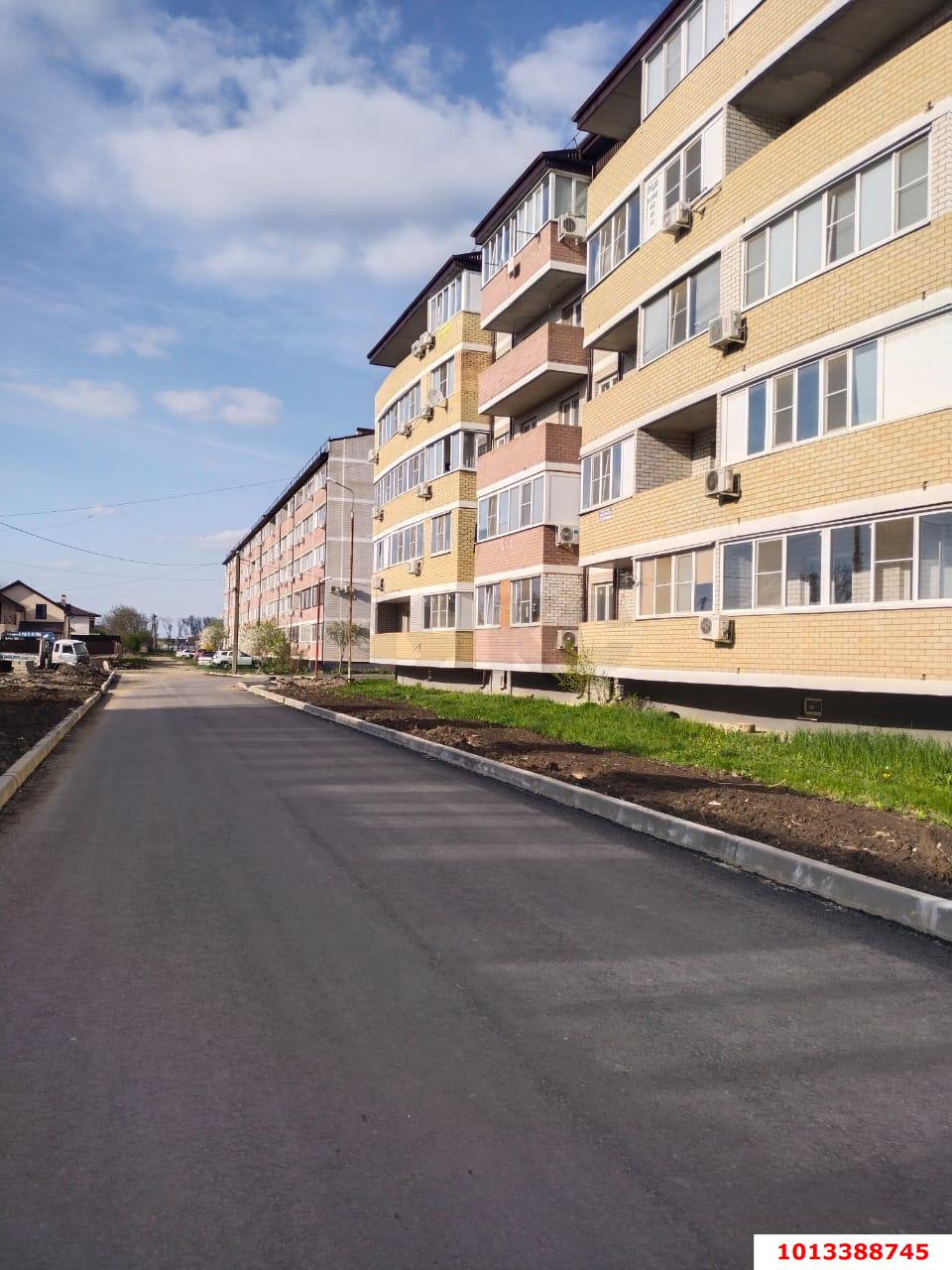 Фото №1: 1-комнатная квартира 33 м² - Южный, жилой комплекс Ясная Поляна, ул. Войсковая, 10В