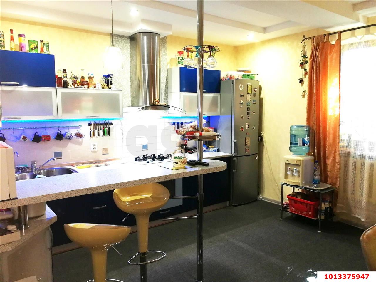 Фото №1: Дом 230 м² + 4 сот. - Краснодар, Завод Радиоизмерительных Приборов, Калинино, имени Петра Метальникова, мкр. Прикубанский внутригородской округ, ул. Ивана Кожедуба, 24