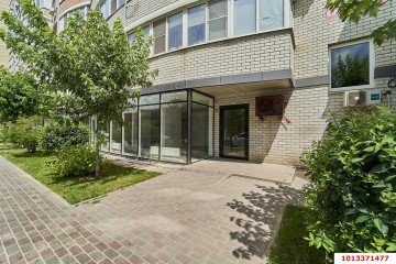 Фото №1: Торговое помещение 108 м² - Краснодар, мкр. жилой комплекс Инсити-Парк, ул. Командорская, 1к1