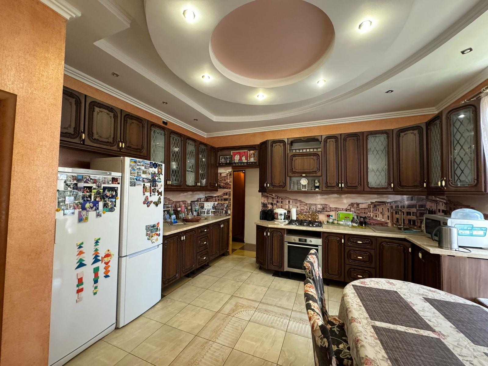 Фото №4: Дом 356 м² + 10 сот. - Краснодар, ул. Агрохимическая, 64