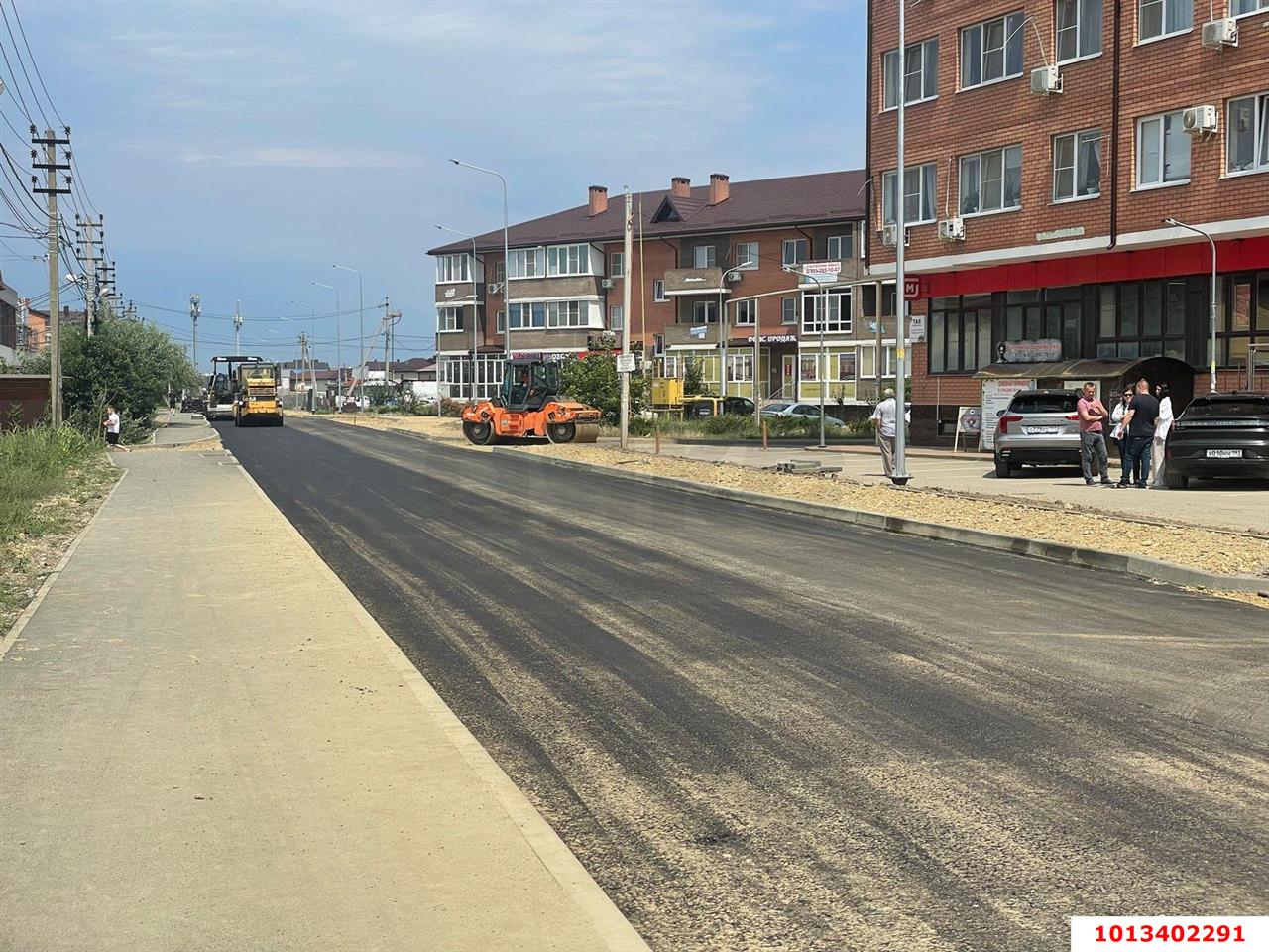 Фото №1: Коммерческая земля 10 сот. - Новая Адыгея, ул. Бжегокайская, 82