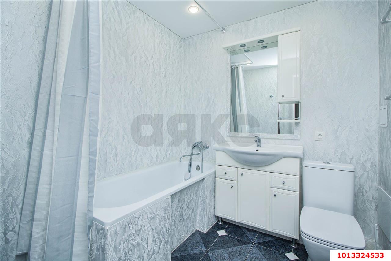 Фото №4: 2-комнатная квартира 52 м² - Краснодар, Прикубанский внутригородской округ, мкр. Фестивальный, ул. Красных Партизан, 443