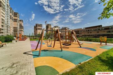 Фото №1: 2-комнатная квартира 47 м² - Краснодар, мкр. ЖК Красная Площадь, ул. им. Мурата Ахеджака, 12к1