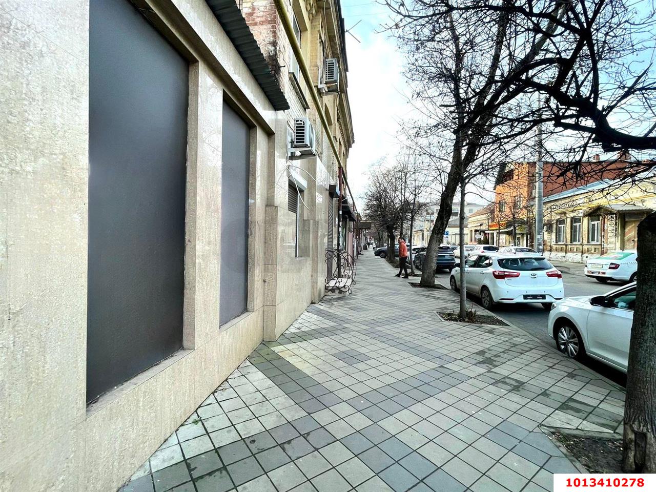 Фото №2: Торговое помещение 40 м² - Краснодар, Западный внутригородской округ, ул. Рашпилевская, 60