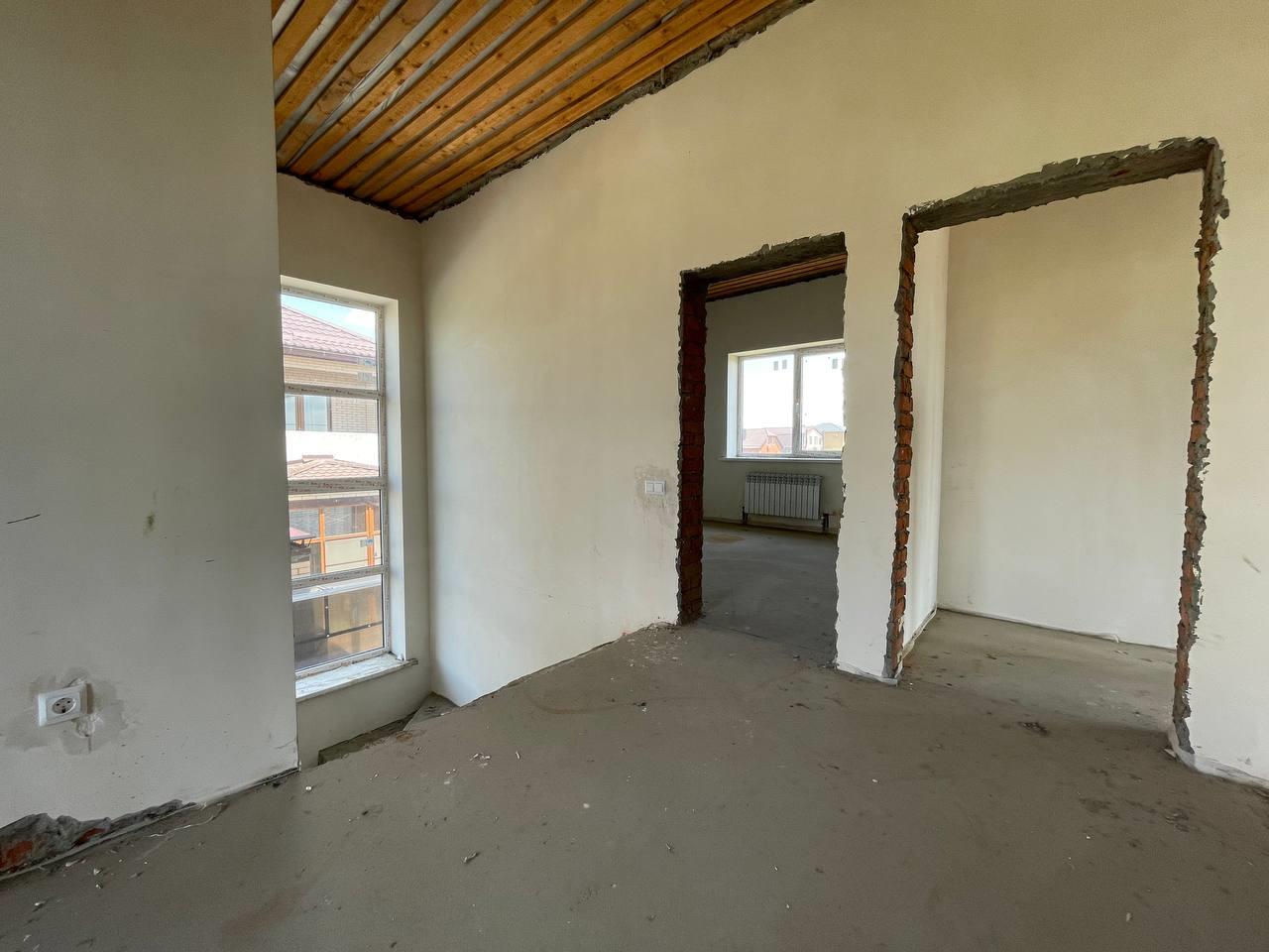 Фото №5: Дом 162 м² + 4 сот. - Краснодар, Прикубанский внутригородской округ, мкр. 2-я Площадка, ул. Н.Э. Гаджимагомедова, 22