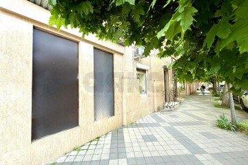 Фото №2: Торговое помещение 40 м² - Краснодар, мкр. Центральный, ул. Гоголя, 56