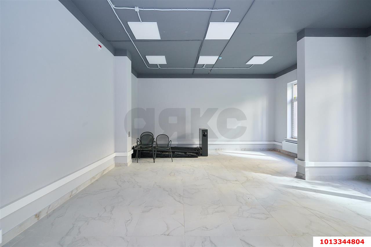 Фото №8: Коммерция 49 м² - Краснодар, Прикубанский внутригородской округ, мкр. жилой комплекс Ракурс, ул. имени Героя Ростовского, 8к3