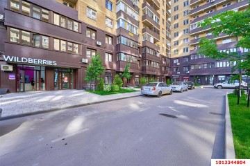Фото №4: Торговое помещение 50 м² - Краснодар, мкр. жилой комплекс Ракурс, ул. имени Героя Ростовского, 8к3