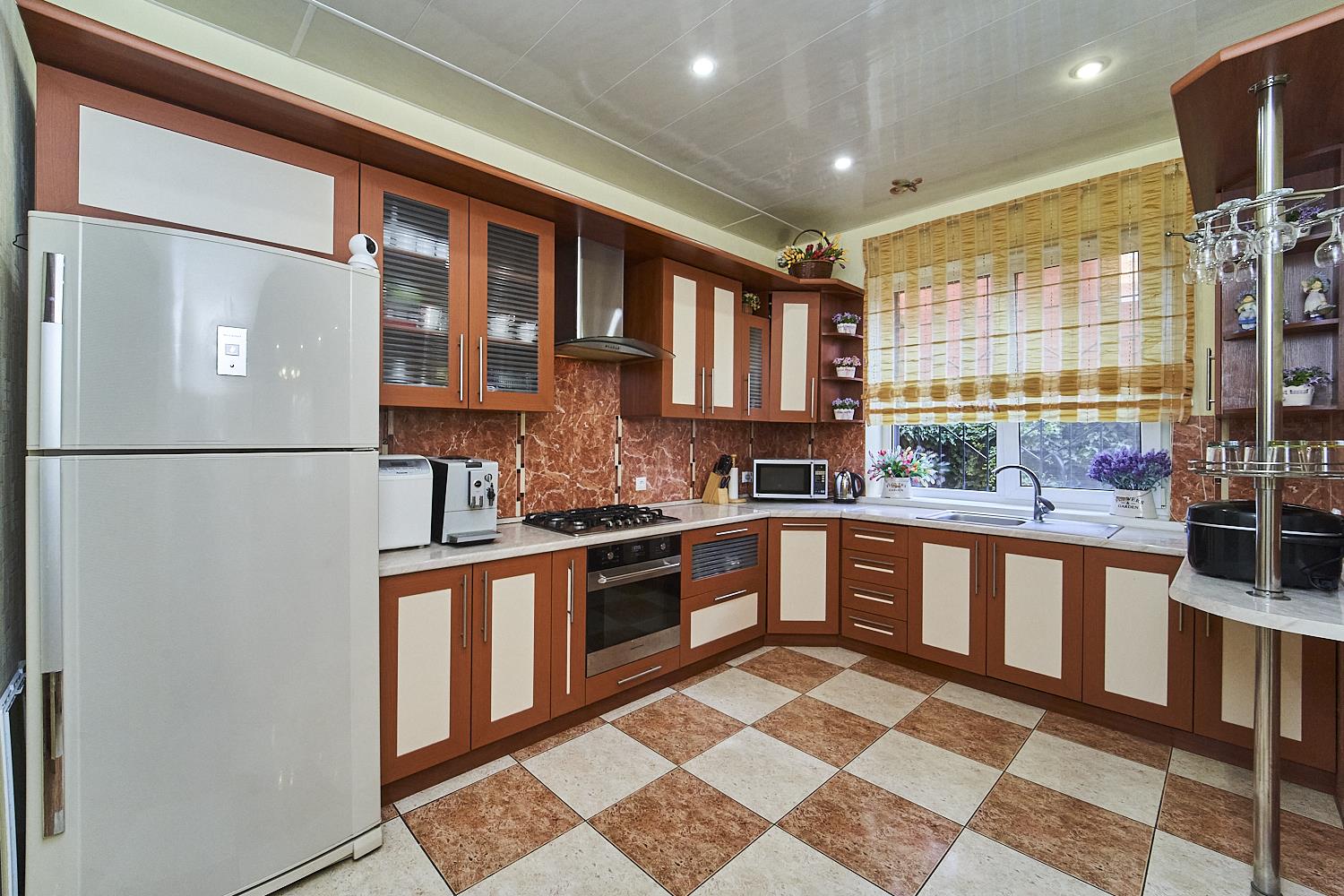 Фото №13: Дом 217 м² + 7.73 сот. - Краснодар, мкр. Карасунский внутригородской округ, ул. Репинская, 66