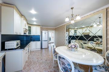 Фото №1: 3-комнатная квартира 95 м² - Краснодар, мкр. Микрохирургии глаза, ул. Красных Партизан, 4/4