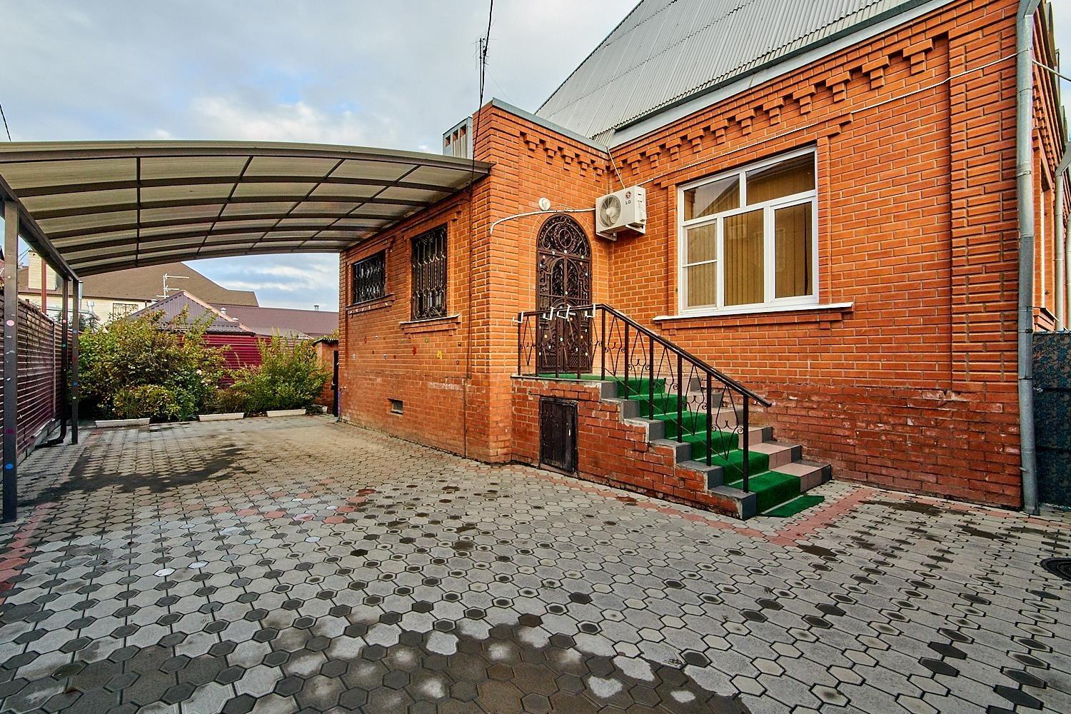 Фото №1: Коммерция 283 м² - Краснодар, Западный внутригородской округ, мкр. Сельскохозяйственный Институт, ул. Северная, 43