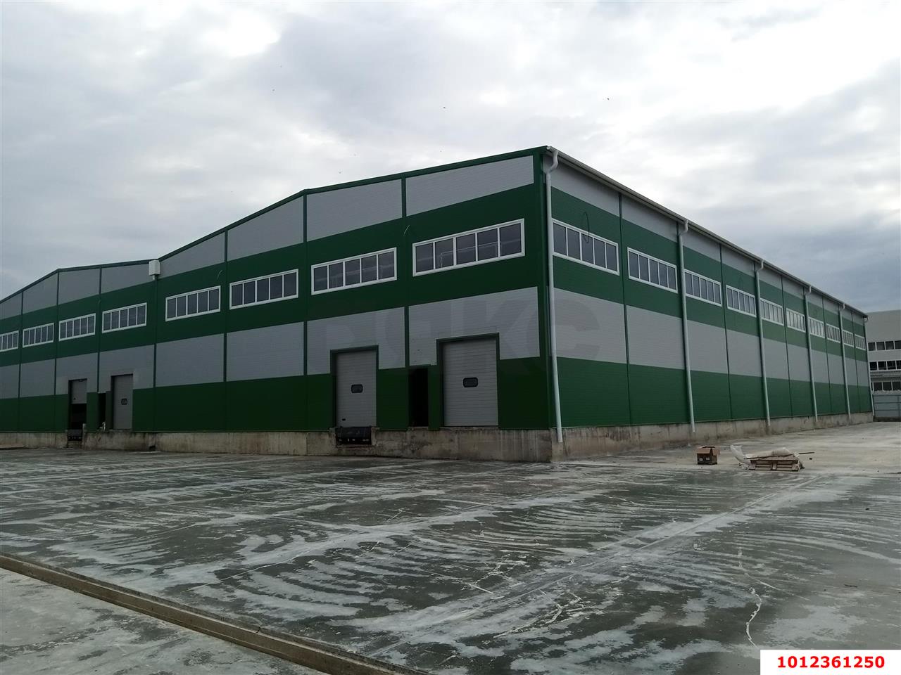 Фото №1: Коммерция 7500 м² - Яблоновский, ул. Тургеневское Шоссе, 35/3А