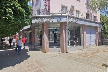 Фото №4: Торговое помещение 92 м² - Армавир, ул. Мира, 53