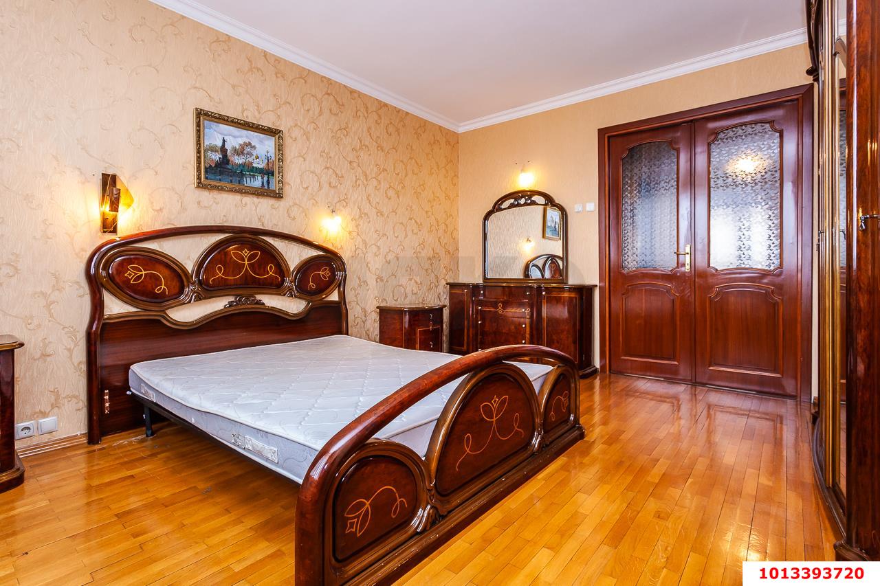 Фото №6: 4-комнатная квартира 119 м² - Краснодар, Центральный внутригородской округ, мкр. Центральный, ул. Гимназическая, 71