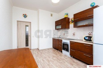 Фото №3: 1-комнатная квартира 47 м² - Краснодар, мкр. Кожзавод, ул. Володи Головатого, 174