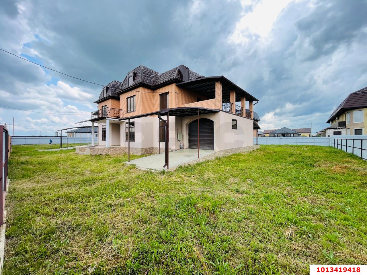 Фото №2: Дом 506 м² + 20 сот. - Козет, ул. 8 Марта, 7