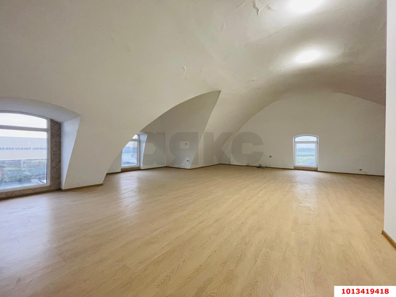 Фото №16: Дом 506 м² + 20 сот. - Козет, ул. 8 Марта, 7