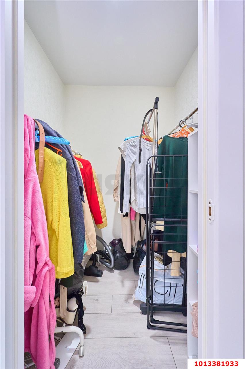 Фото №4: 3-комнатная квартира 66 м² - Краснодар, Черёмушки, Карасунский внутригородской округ, мкр. Центральный внутригородской округ, ул. Старокубанская, 120