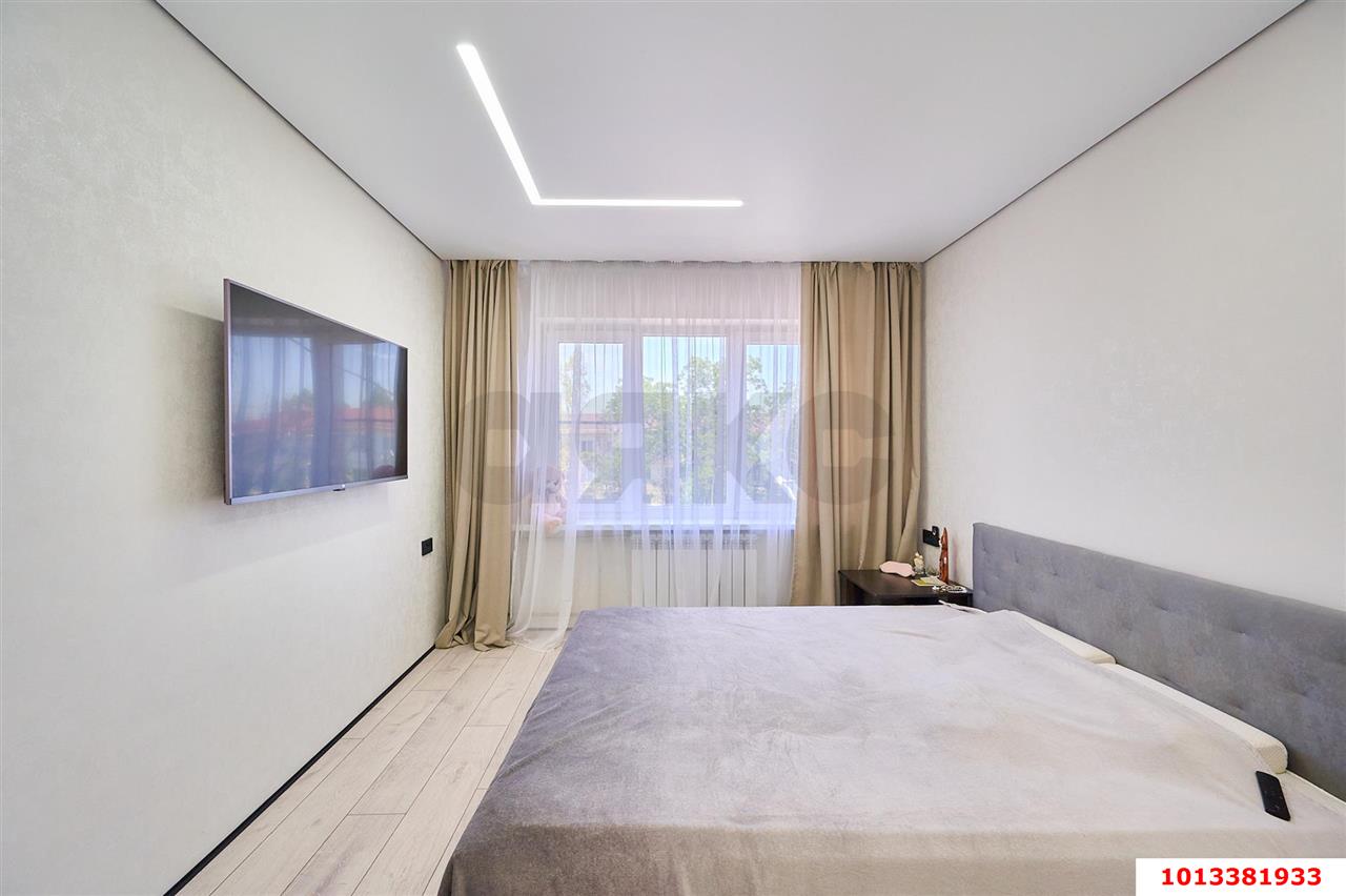 Фото №1: 3-комнатная квартира 66 м² - Краснодар, Черёмушки, Карасунский внутригородской округ, мкр. Центральный внутригородской округ, ул. Старокубанская, 120