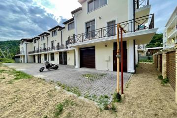 Фото №2: Дом 182 м² - Ольгинка, мкр. Школьный, 6