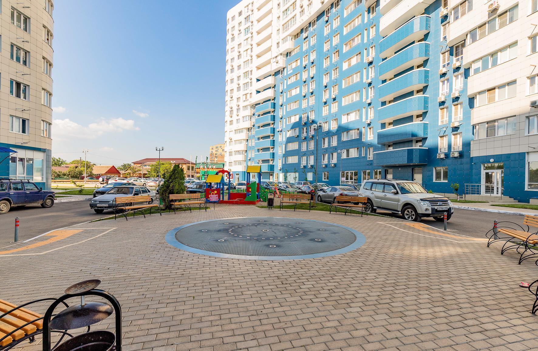 Фото №3: 3-комнатная квартира 80 м² - Краснодар, Центральный внутригородской округ, жилой комплекс Фонтаны, мкр. Черёмушки, ул. Воронежская, 47/14