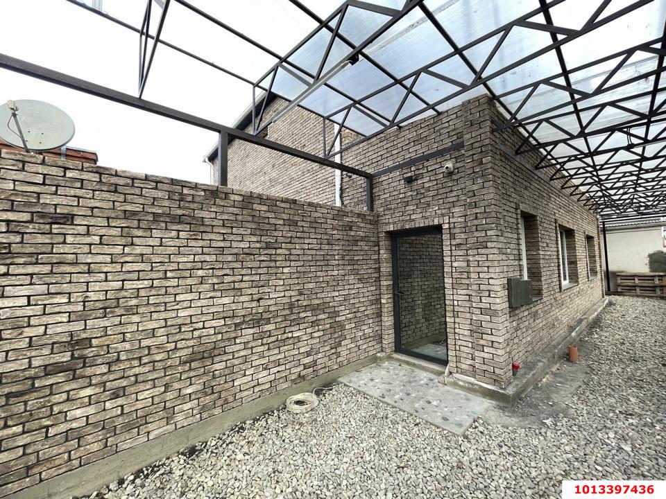 Фото №1: Дом 220 м² + 3 сот. - Краснодар, Прикубанский внутригородской округ, мкр. 40 лет Победы, ул. Дачная, 488