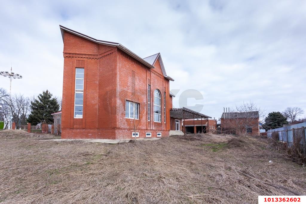 Фото №3: Дом 291 м² + 13.61 сот. - Выселки, мкр. квартал Центр, пер. Коммунаров, 3/2